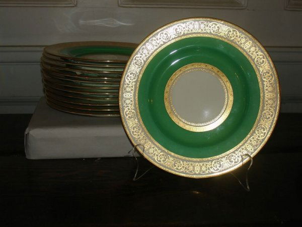 SET 12-MINTON GREEN & GOLD DECO DESSERT PLATES,: SET 12-MINTON GREEN & GOLD DECO DESSERT PLATES, DIA. 8 3/4", MKD. K283, 3-W/ SLIGHT RUBBING;