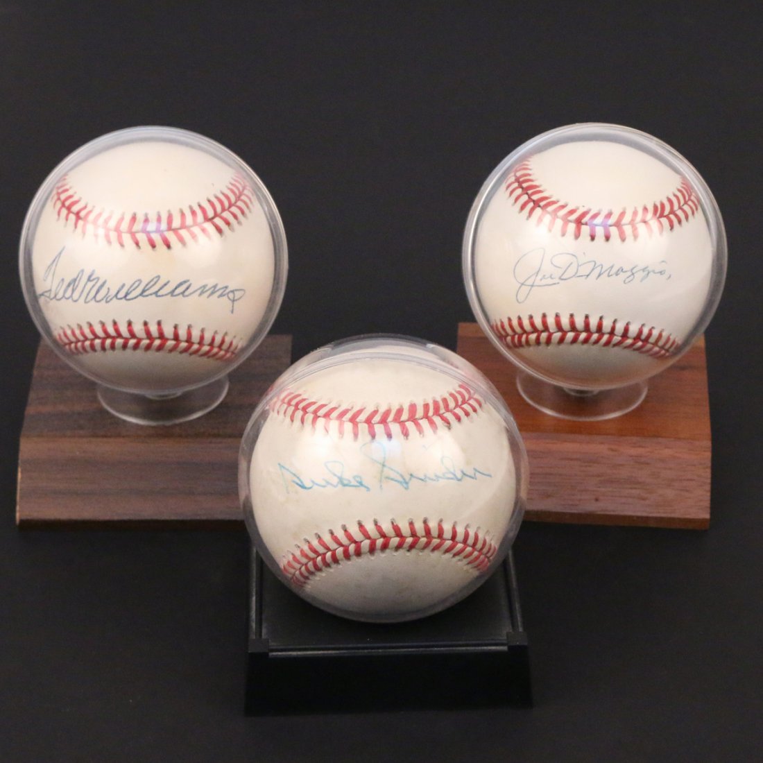 (3pc) HALL-OF-FAMER SIGNED BASEBALLS (1 of 3)