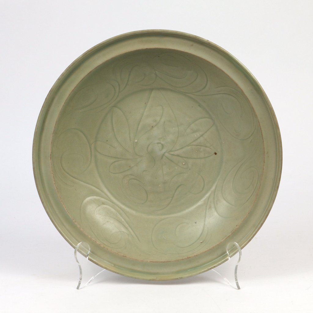CHINESE LONGQUAN CELADON BASIN (1 of 10)