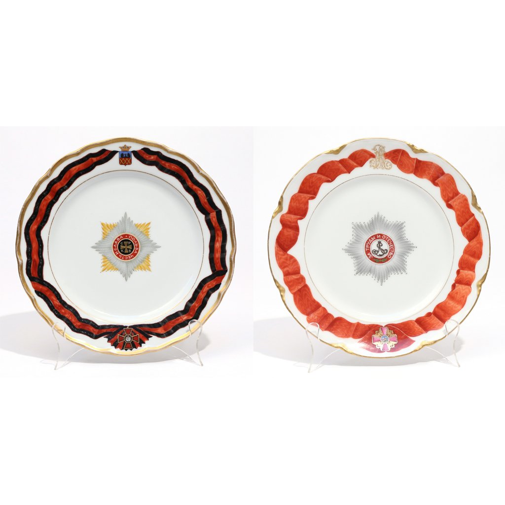 (2pc) BROTHERS KORNILOV ARMORIAL PLATES (1 of 9)