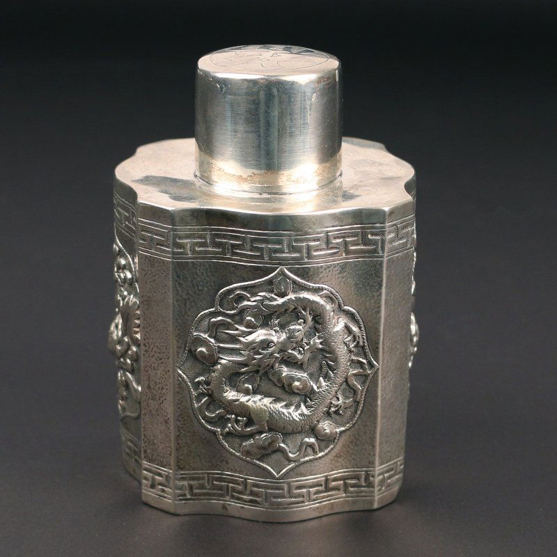 CHINESE EXPORT SILVER TEA CADDY (1 of 6)