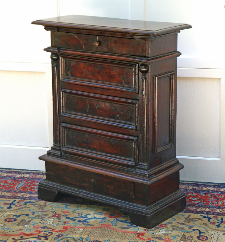 BAROQUE WALNUT VENEERED SMALL CHEST (1 of 9)