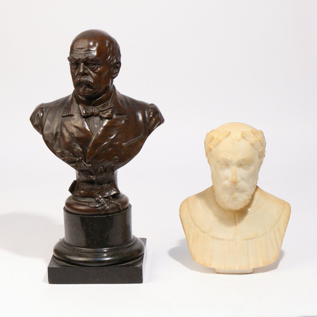 (2pc) MISC. BUSTS (1 of 6)