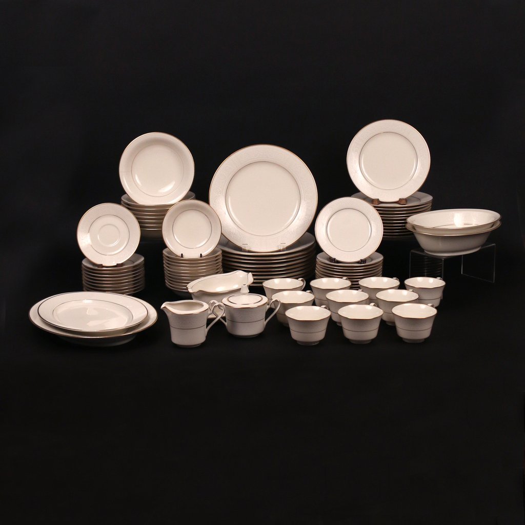 (82pc) NORITAKE IVORY CHINA "TULANE" PATTERN (1 of 5)