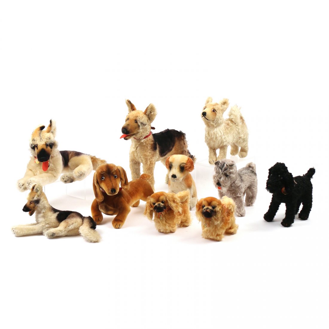 (10pc) STEIFF STUFFED DOGS (1 of 7)