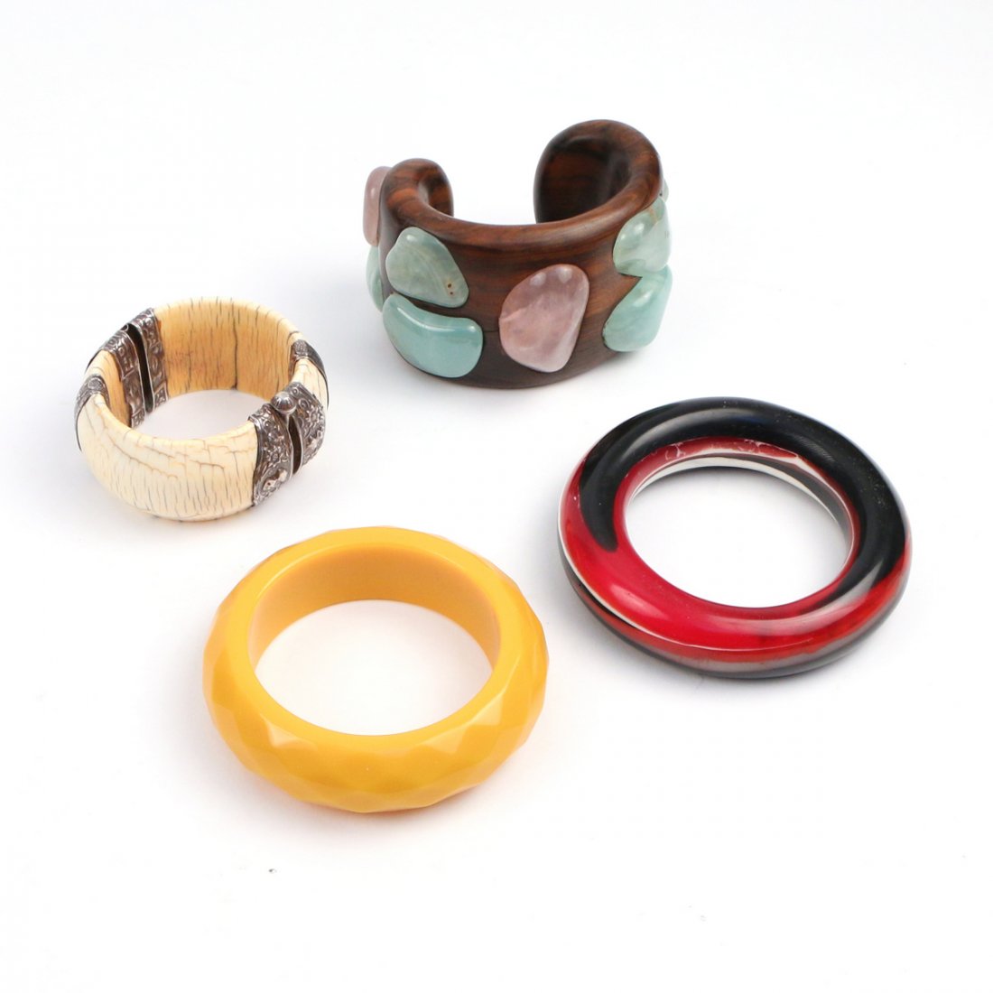(4pc) COSTUME BANGLES (1 of 2)