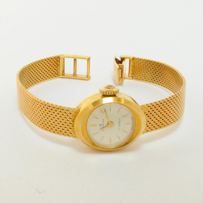 Vintage Bucherer Ladies Watch 18kt Gold (1 of 10)
