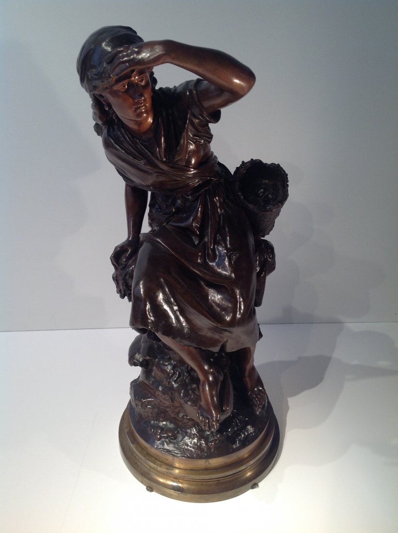 La Pêcheuse au panier de moules (1 of 10)