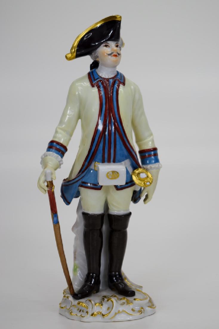 MEISSEN PORCELAIN SOLDIER W WALKING STICK 2665 (1 of 15)