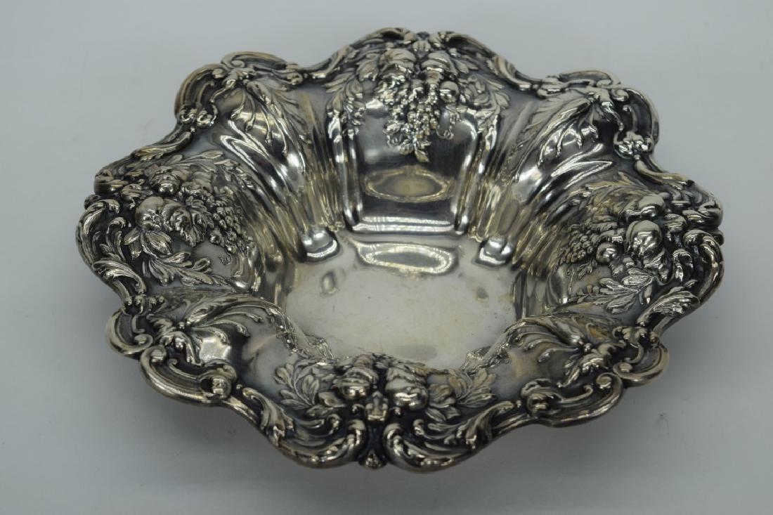 REED & BARTON I STERLING SILVER REPOUSSE BOWL (1 of 13)