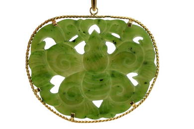 14K GOLD CARVED NEPHRITE JADE BEE PENDANT