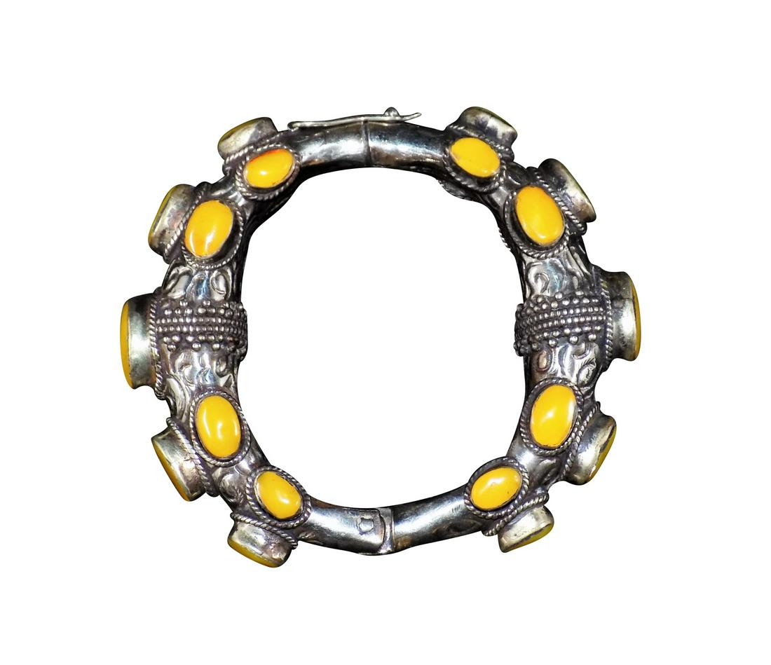 TIBETAN AMBER AND STERLING SILVER BRACELET (1 of 4)