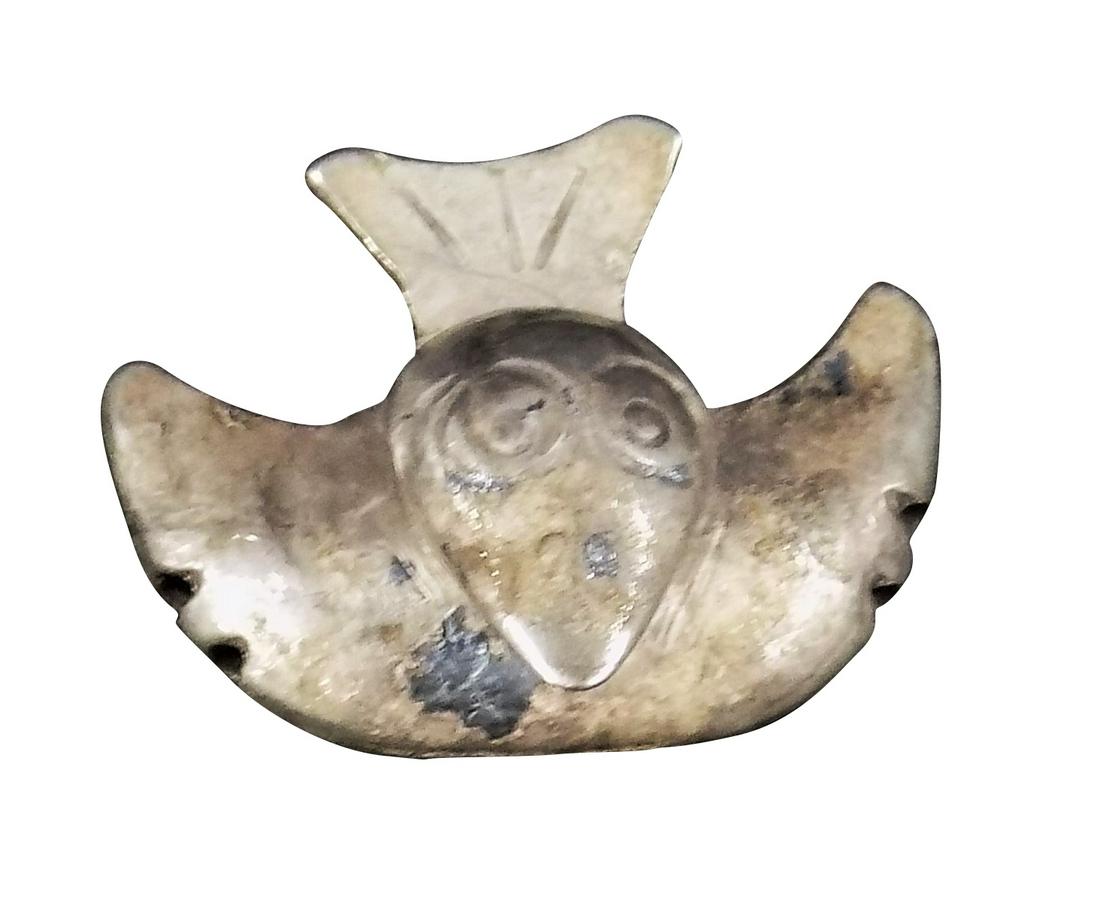 PRE-COLUMBIAN MOCHE SILVER BIRD PENDANT (1 of 7)