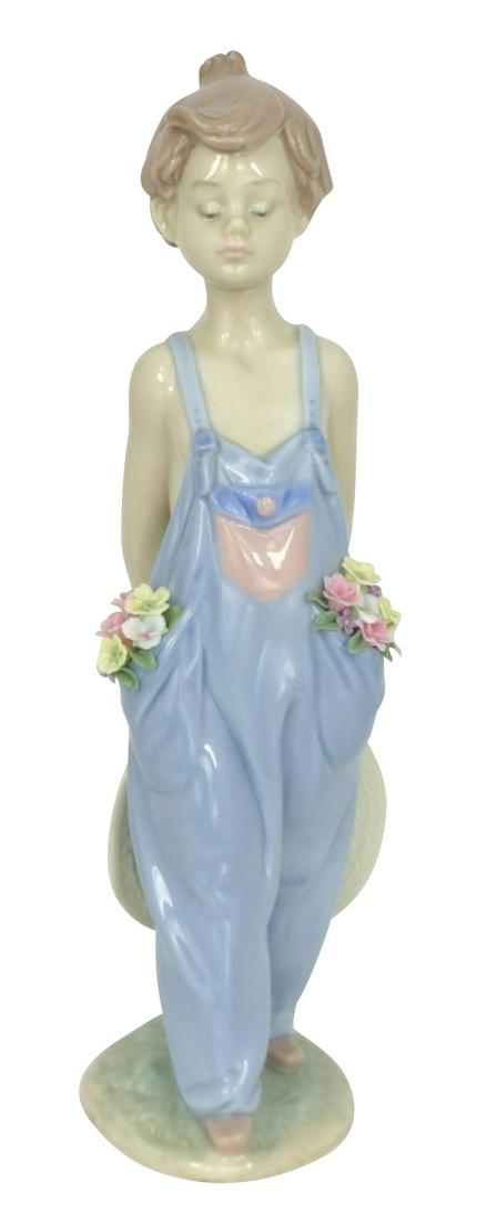 LLADRO "POCKET FULL OF WISHES" PORCELAIN FIGURINE (1 of 9)