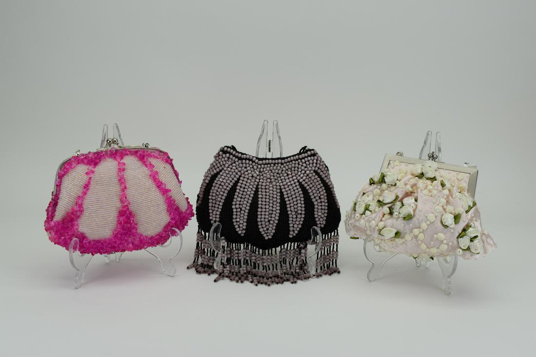 3 VICTORIA'S DESIGN VINTAGE EVENING HANDBAG PURSES (1 of 14)