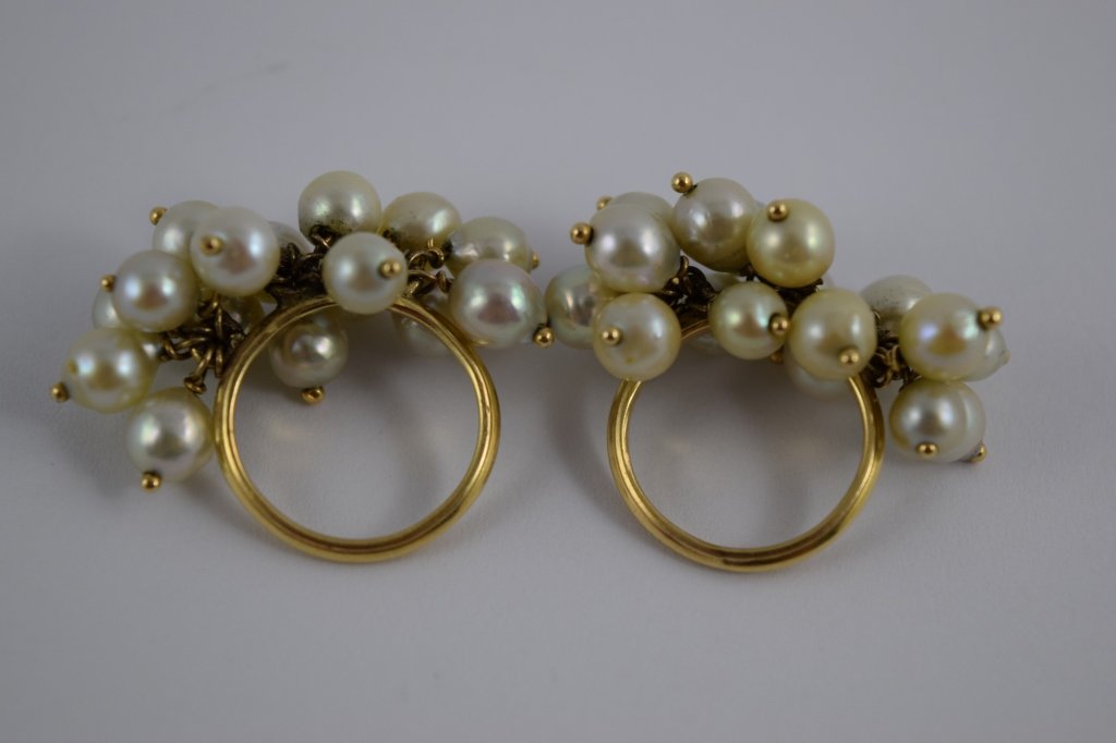 PAIR VINTAGE CULTURED PEARL 14K GOLD RINGS (1 of 8)