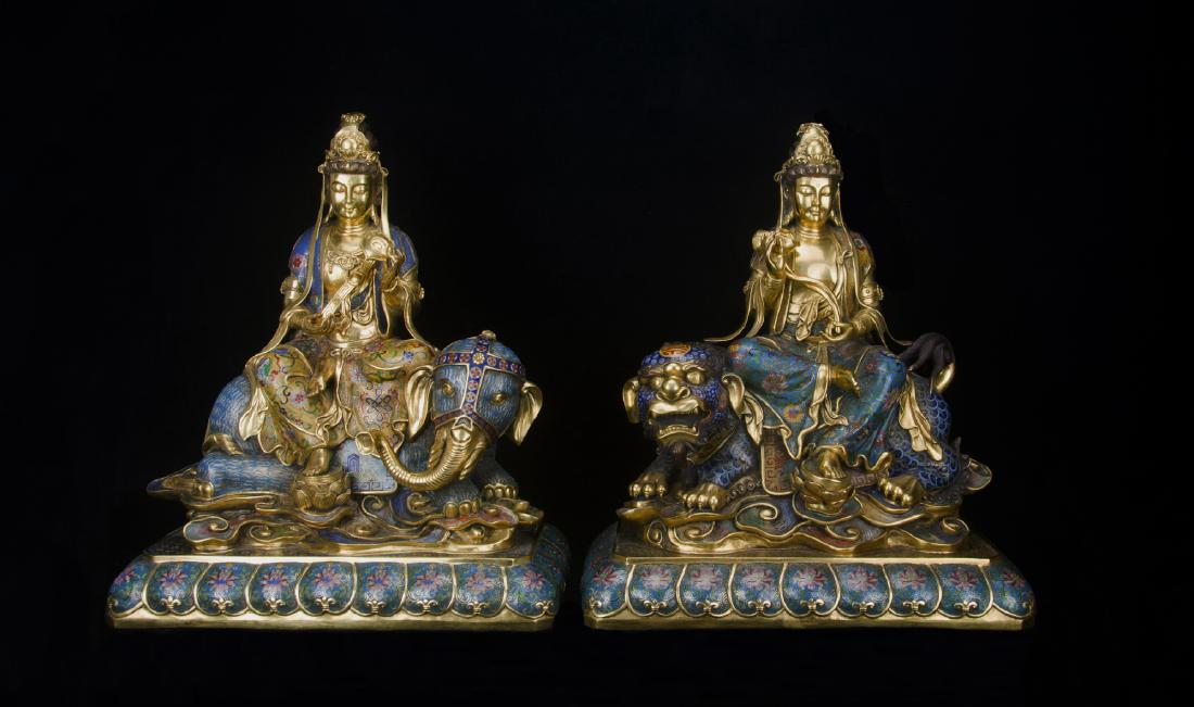 TWO CHINESE CLOISONNE SEATED BUDDHA (1 of 7)