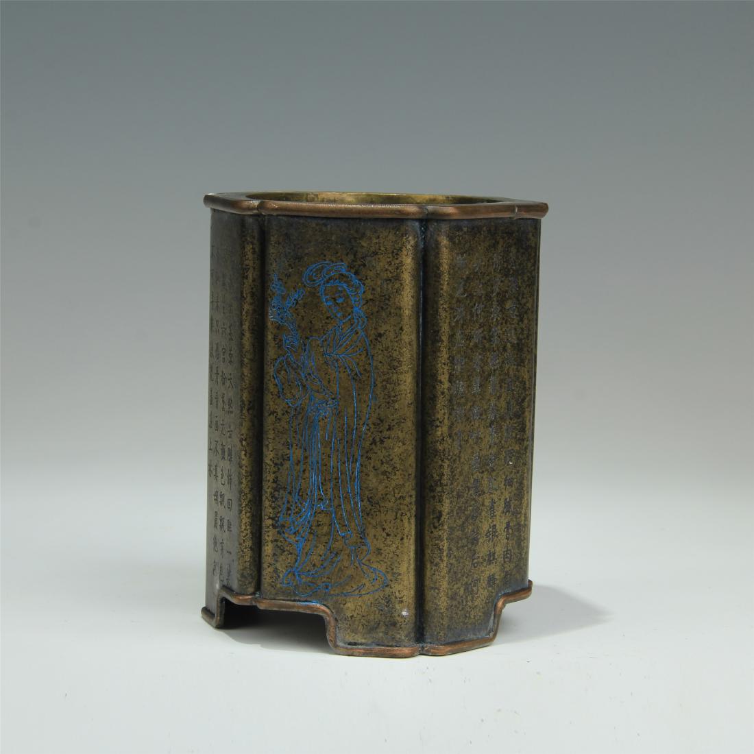 CHINESE COPPER FIGURES BRUSH POT: CHINESE COPPER FIGURES BRUSH POT. H. 12 cm. L. 9.6 cm. Domestic shipping $20 and oversea $60. Combined shipping available. Pick-up available in our NJ warehouse. We accept pre-sale offer, phone biddin