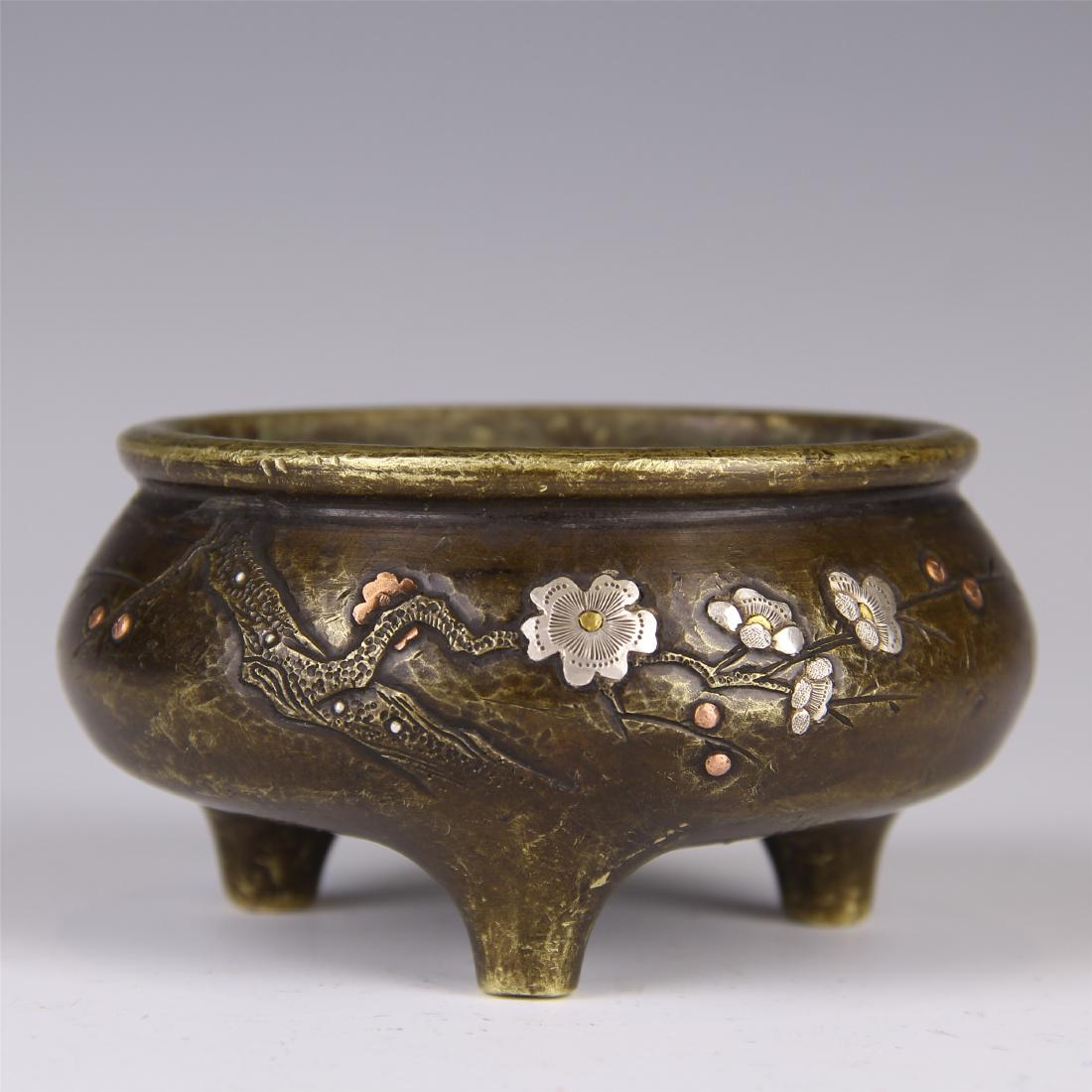 CHINESE SILVER INLAID BRONZE ROUND CENSER (1 of 9)