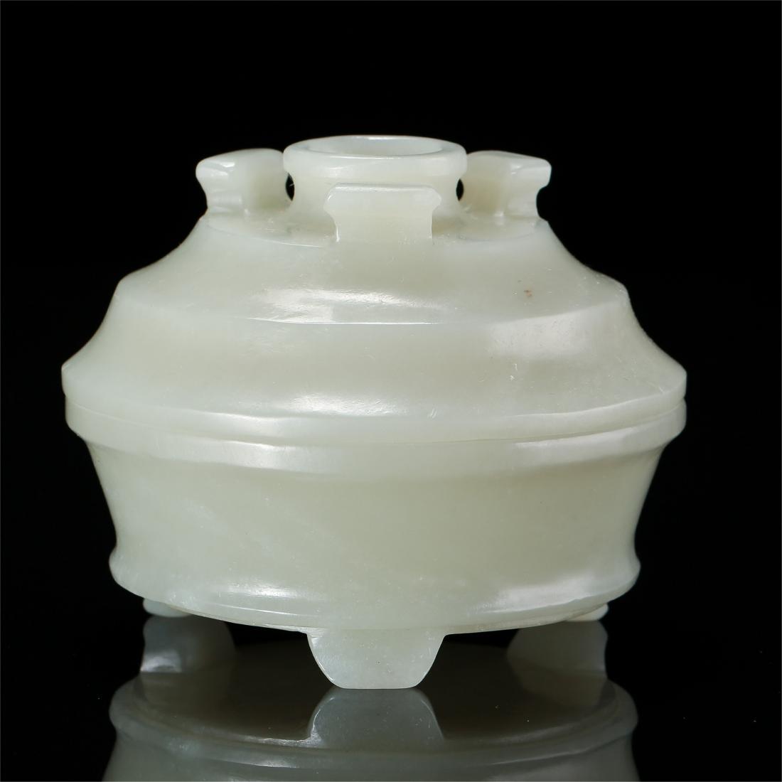 CHINESE JADE LIDDED ROUND CENSER (1 of 10)