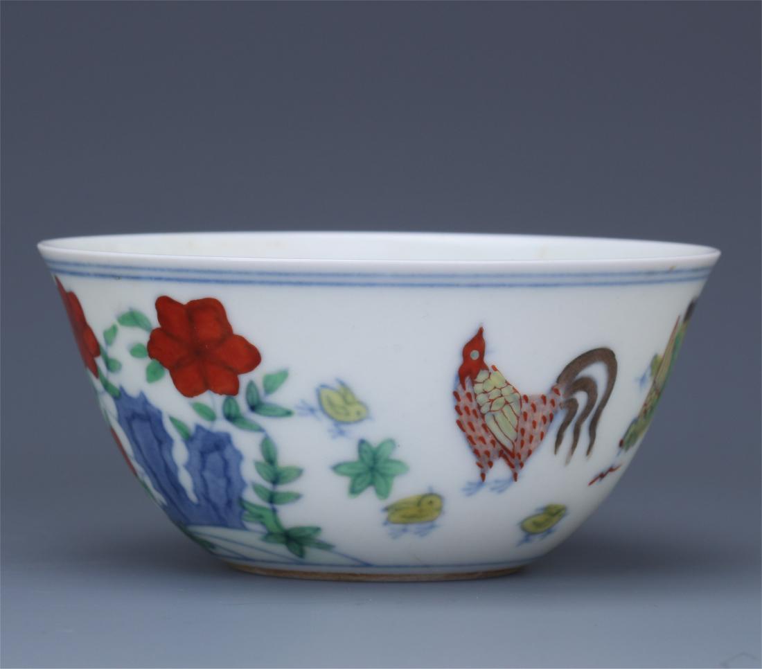 CHINESE PORCELAIN DOUCAI CHICKEN TEA CUP (1 of 12)