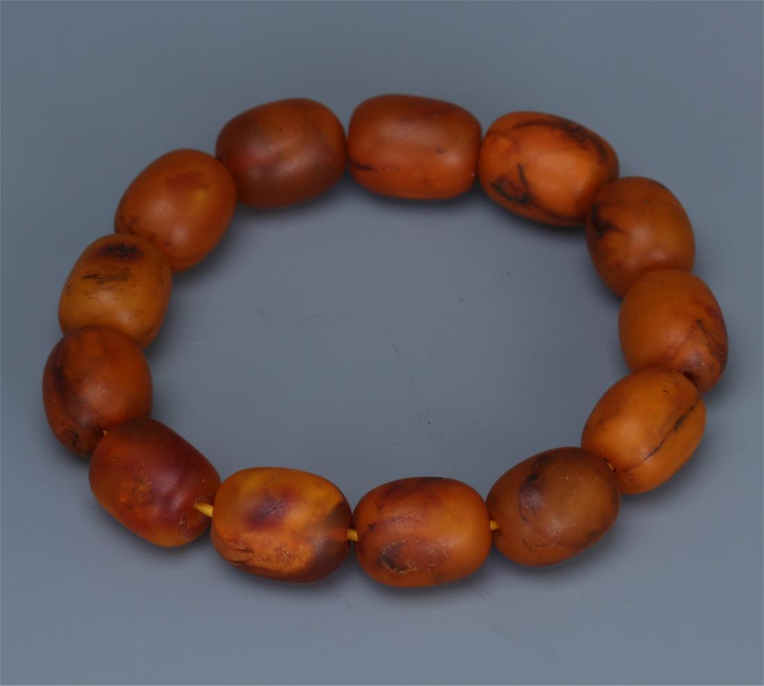 CHINESE HONEY AMBER BEAD BUDDHIST BRACELET (1 of 10)