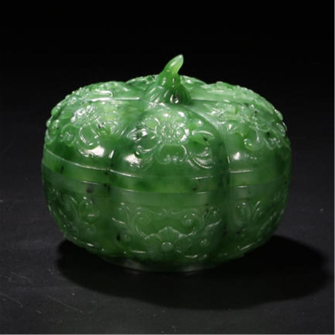 CHINESE SPINACH JADE LIDDED MELON BOX Apr 21, 2019 Portland Antique
