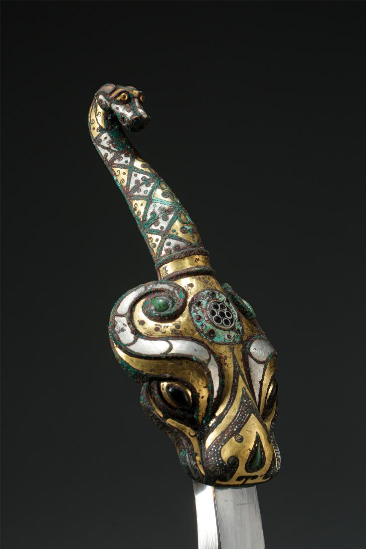 CHINESE GOLD SILVER INLAID BRONZE OX BELT HOOK HAN (1 of 7)