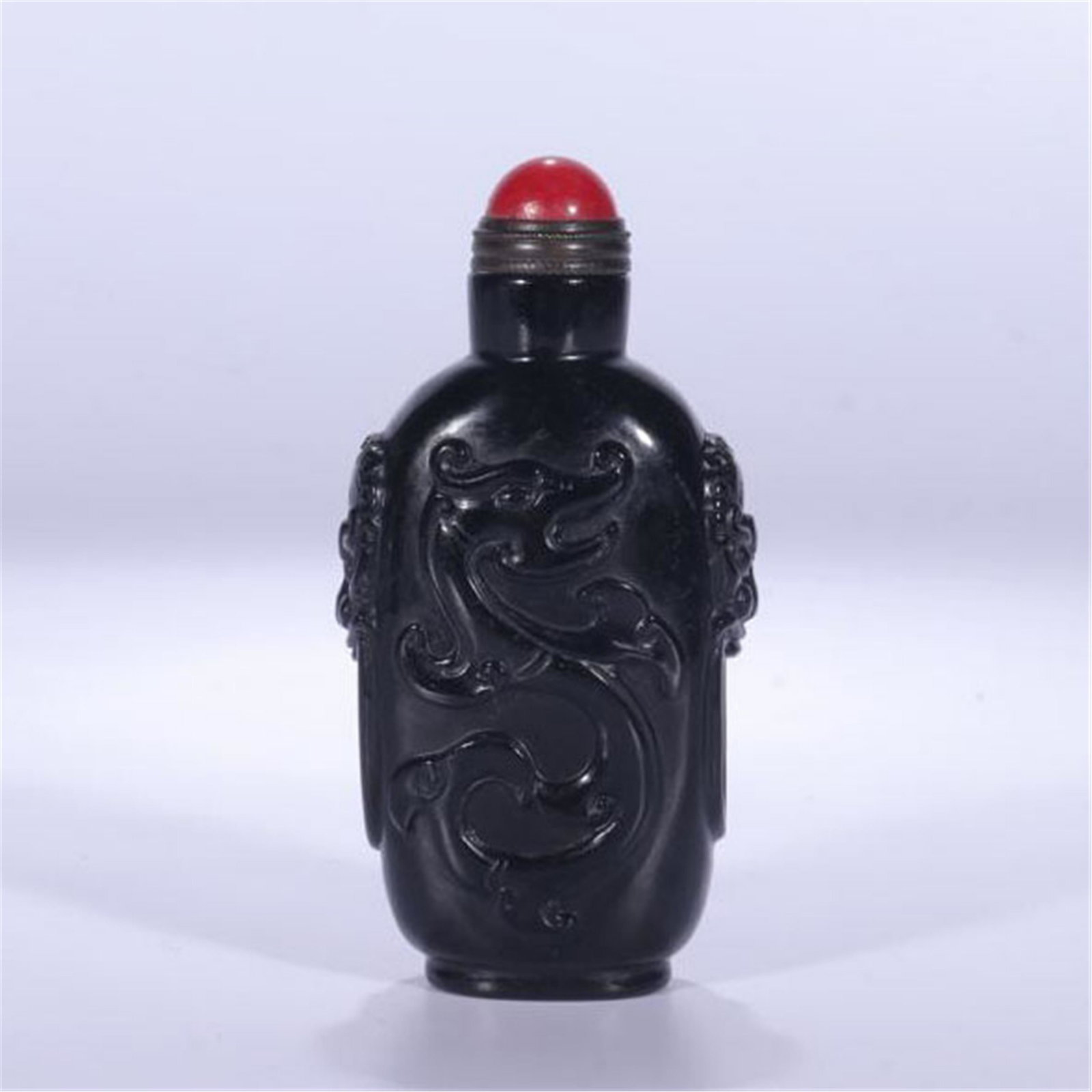 CHINESE INK ROCY CRYSTAL SNUFF BOTTLE: CHINESE INK ROCY CRYSTAL SNUFF BOTTLE. H. 8.3 cm. W. 4.2 cm by 2.7 cm. Weight 57.7 gram. Domestic shipping $30 and oversea $100. Combined shipping available. Pick-up available in our NJ warehouse. We 