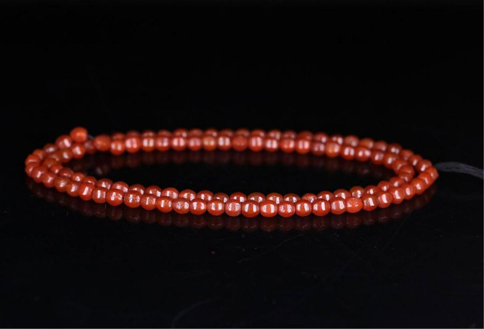 CHINESE RED AGATE BEAD NECKLACE (1 of 9)