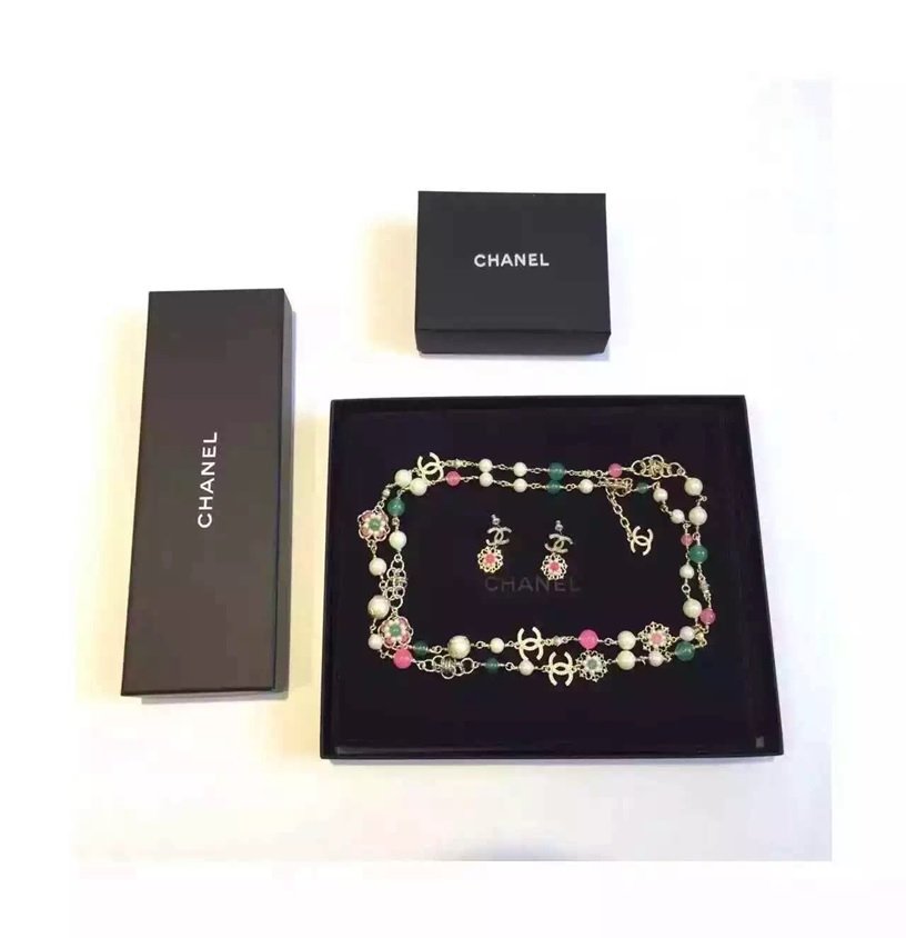 CHANEL NECKLACE EARRING (1 of 1)