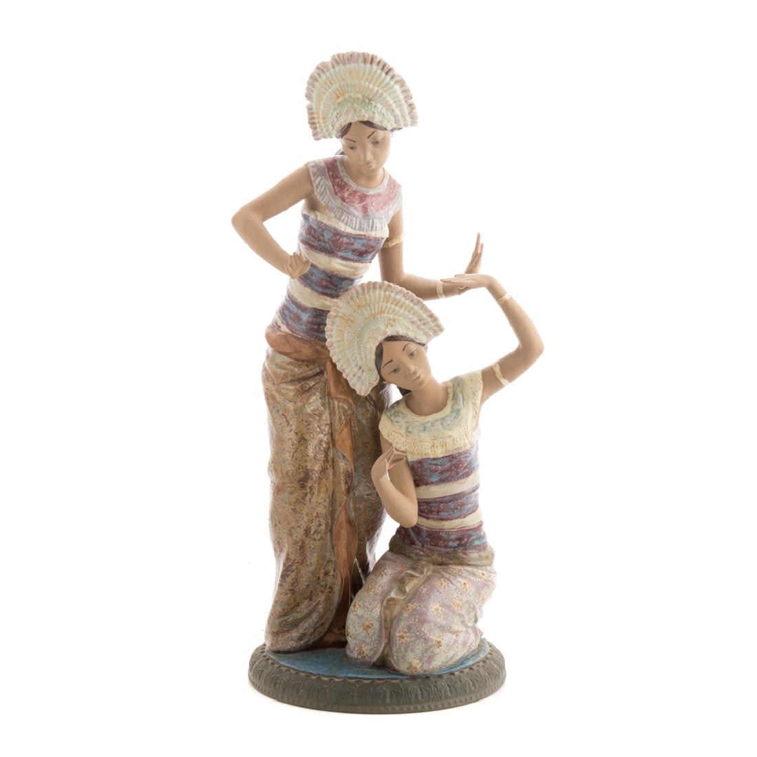 Lladro Gres Bali Dancers (1 of 3)