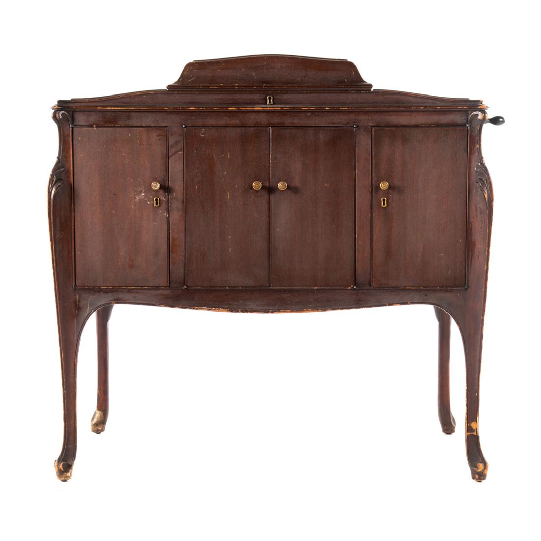 Victor Victrola Model VV-300 (1 of 6)