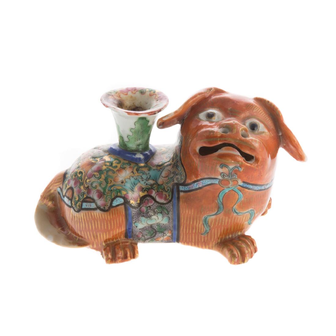 Chinese Export foo dog joss stick holder (1 of 4)