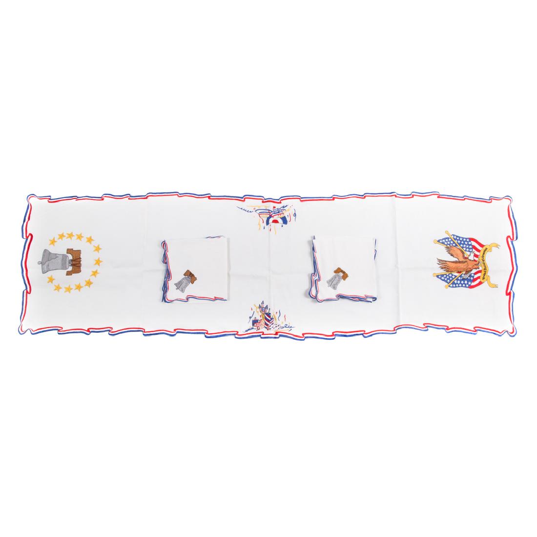 Leron patriotic table linen set (1 of 6)