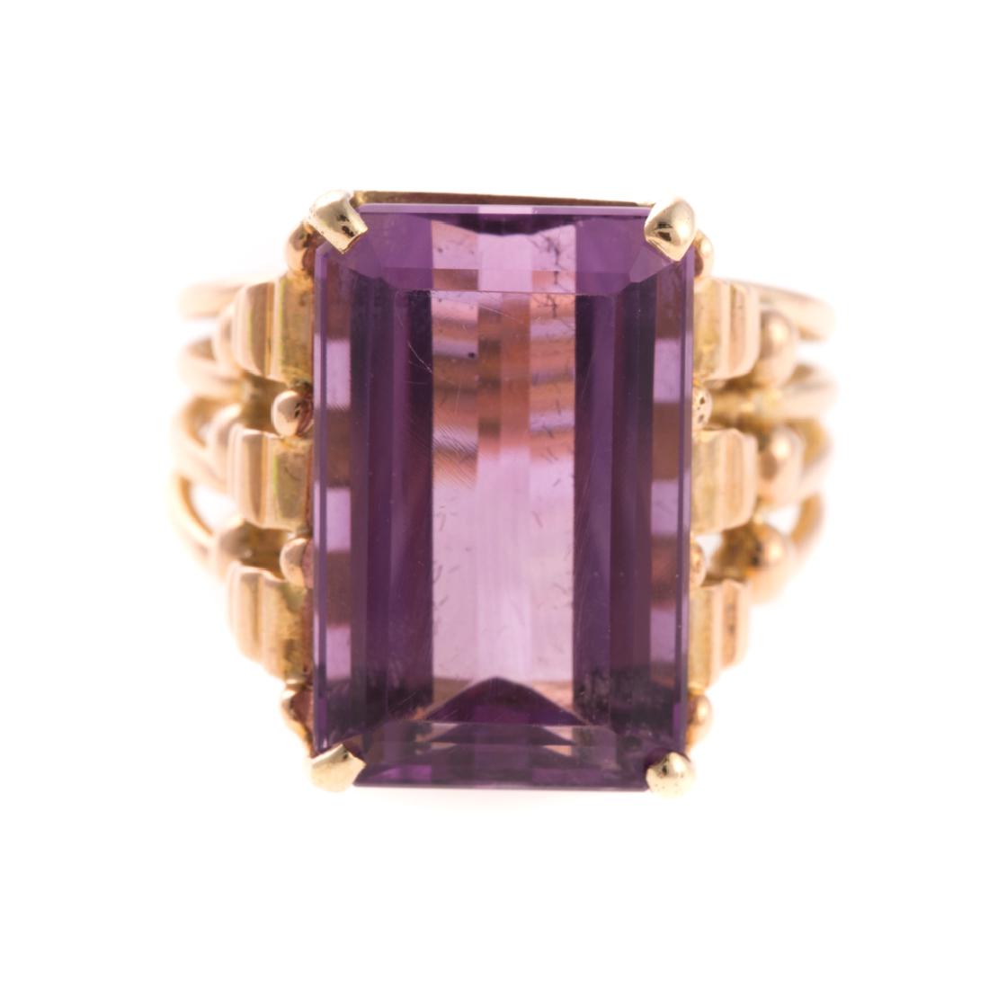 A Lady's Amethyst Ring in 14K Gold (1 of 4)