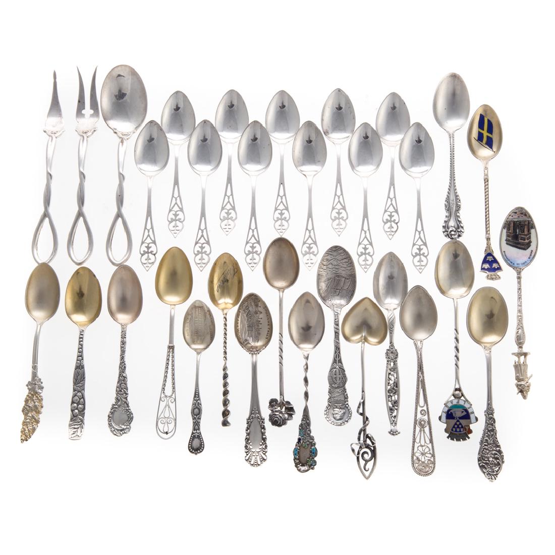 Assorted sterling souvenir & demitasse spoons (1 of 4)