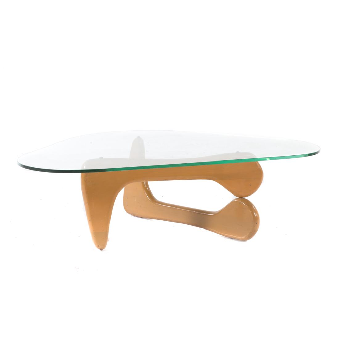 Isamu Noguchi IN-50 coffee table (1 of 4)