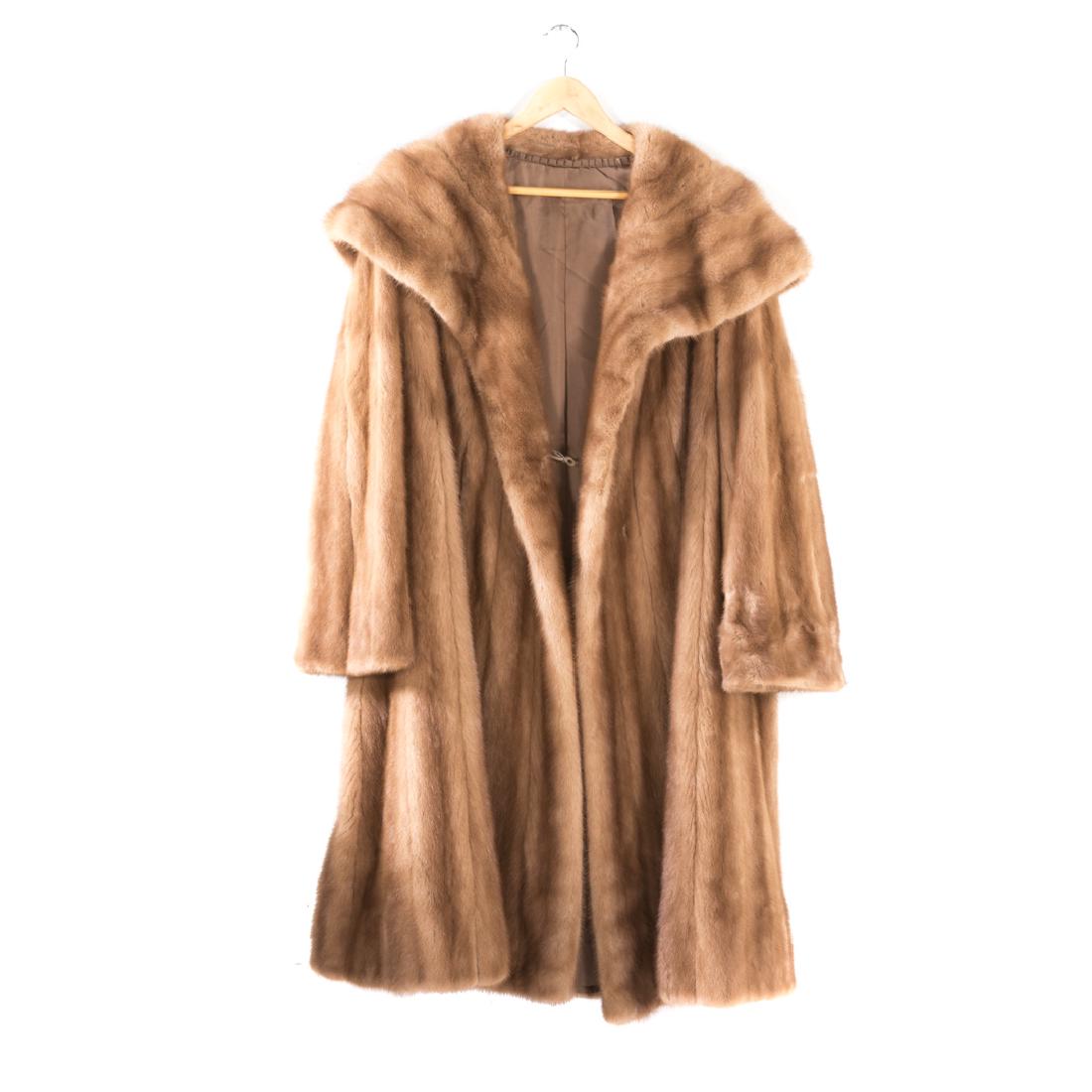 A Lady's Full Length Mink Coat (1 of 5)