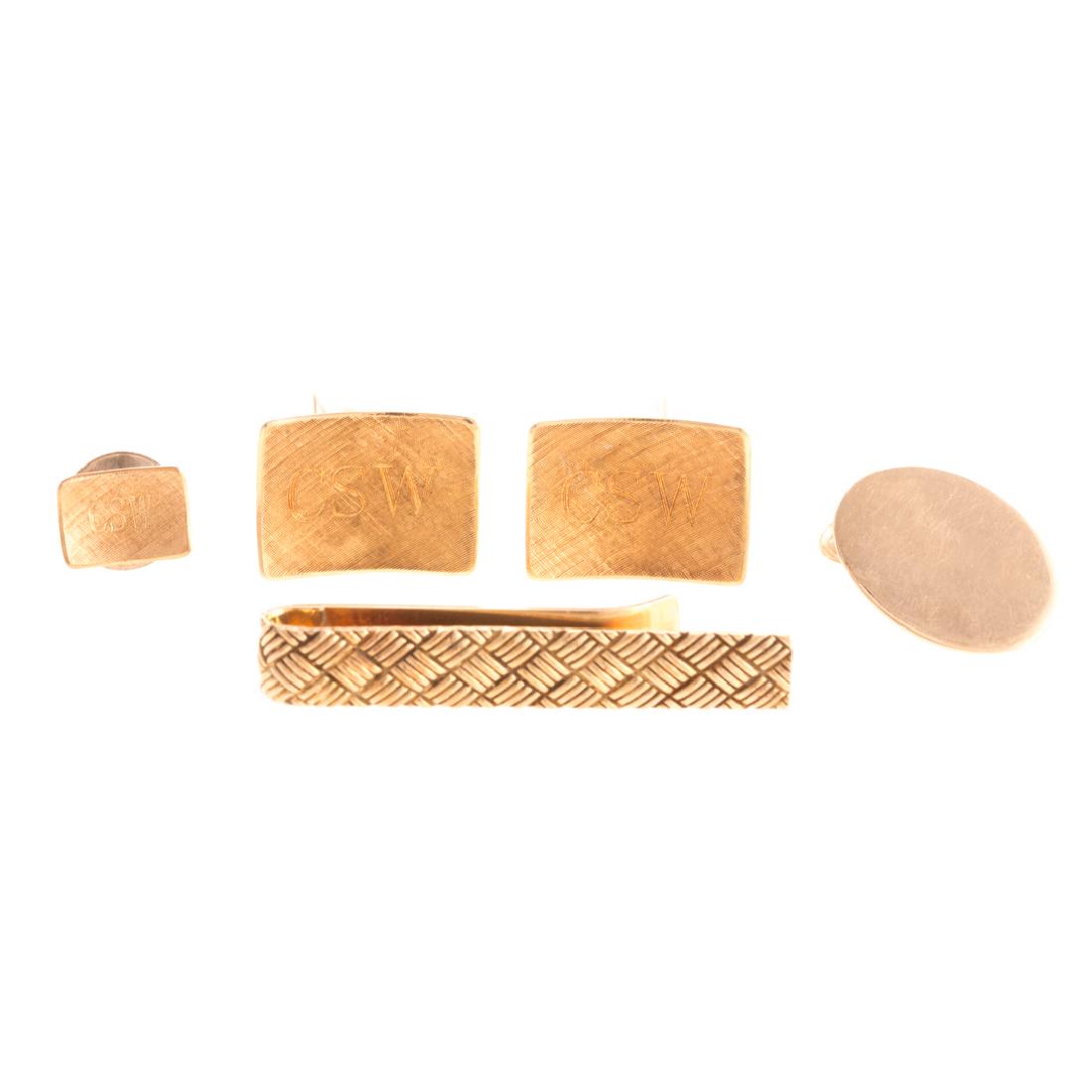 A Collection of Gent's Jewelry (1 of 5)