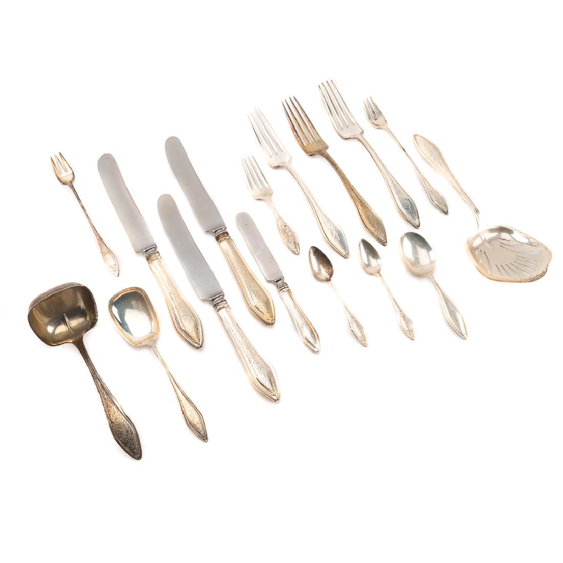 Towle "Mary Chilton Engraved" sterling flatware (1 of 4)