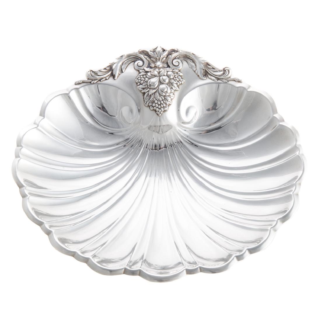 Reed & Barton Francis I sterling shell center bowl (1 of 4)