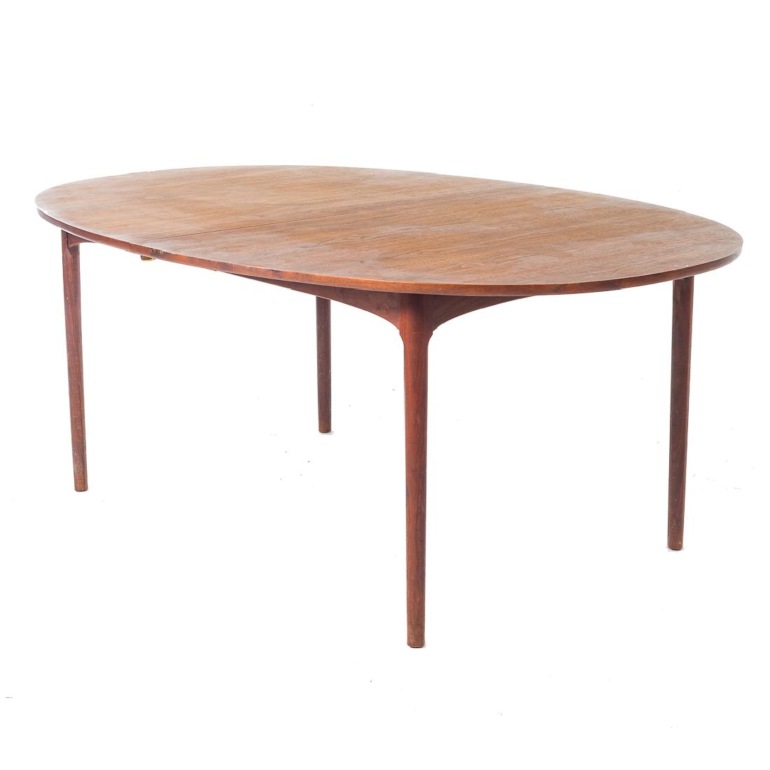 Mid-Century Modern teakwood dining table (1 of 6)