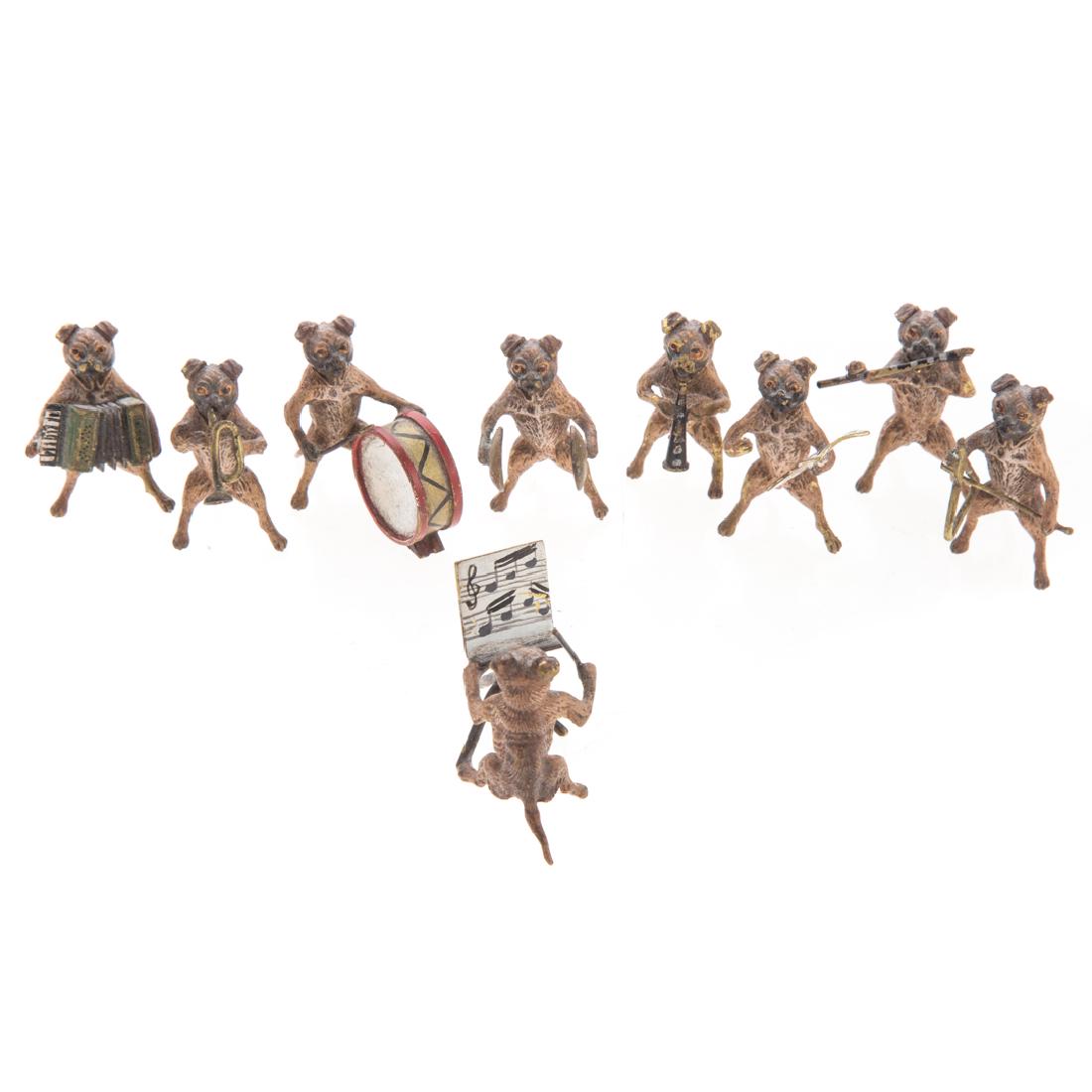 Vienna cold painted bronze dog band (1 of 4)