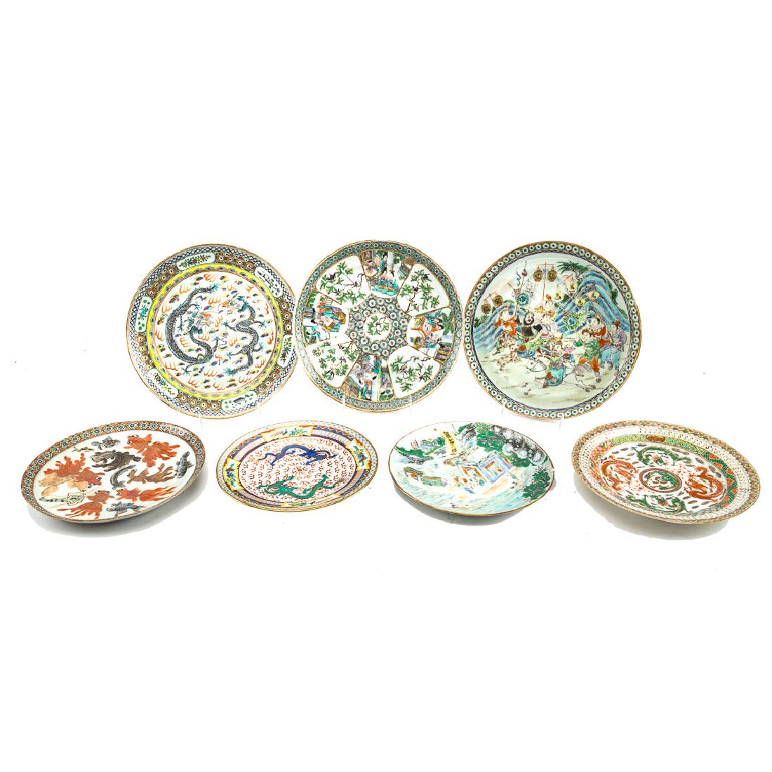 Seven Chinese Export porcelain plates (1 of 6)