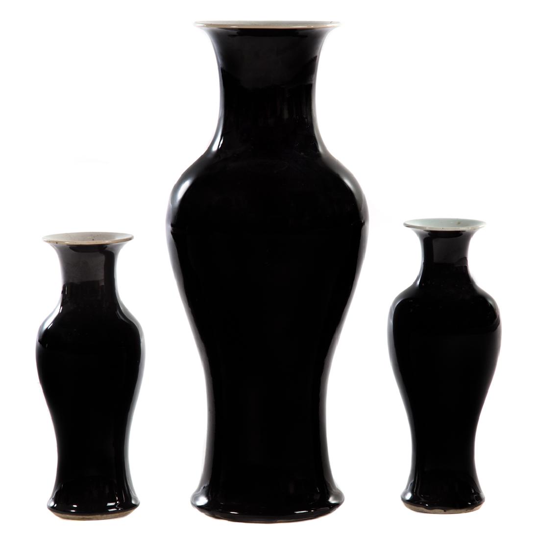 Three Chinese mirror black porcelain vases (1 of 5)