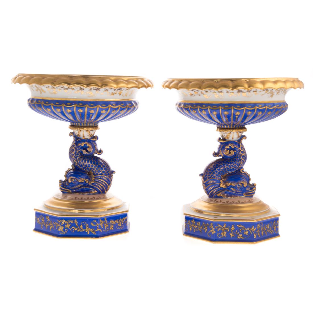 Pair Paris porcelain compotes (1 of 7)
