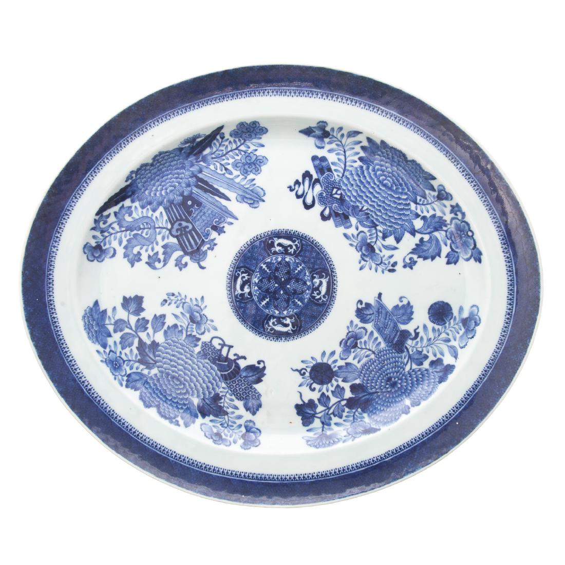 Chinese Export Blue Fitzhugh oval platter (1 of 3)
