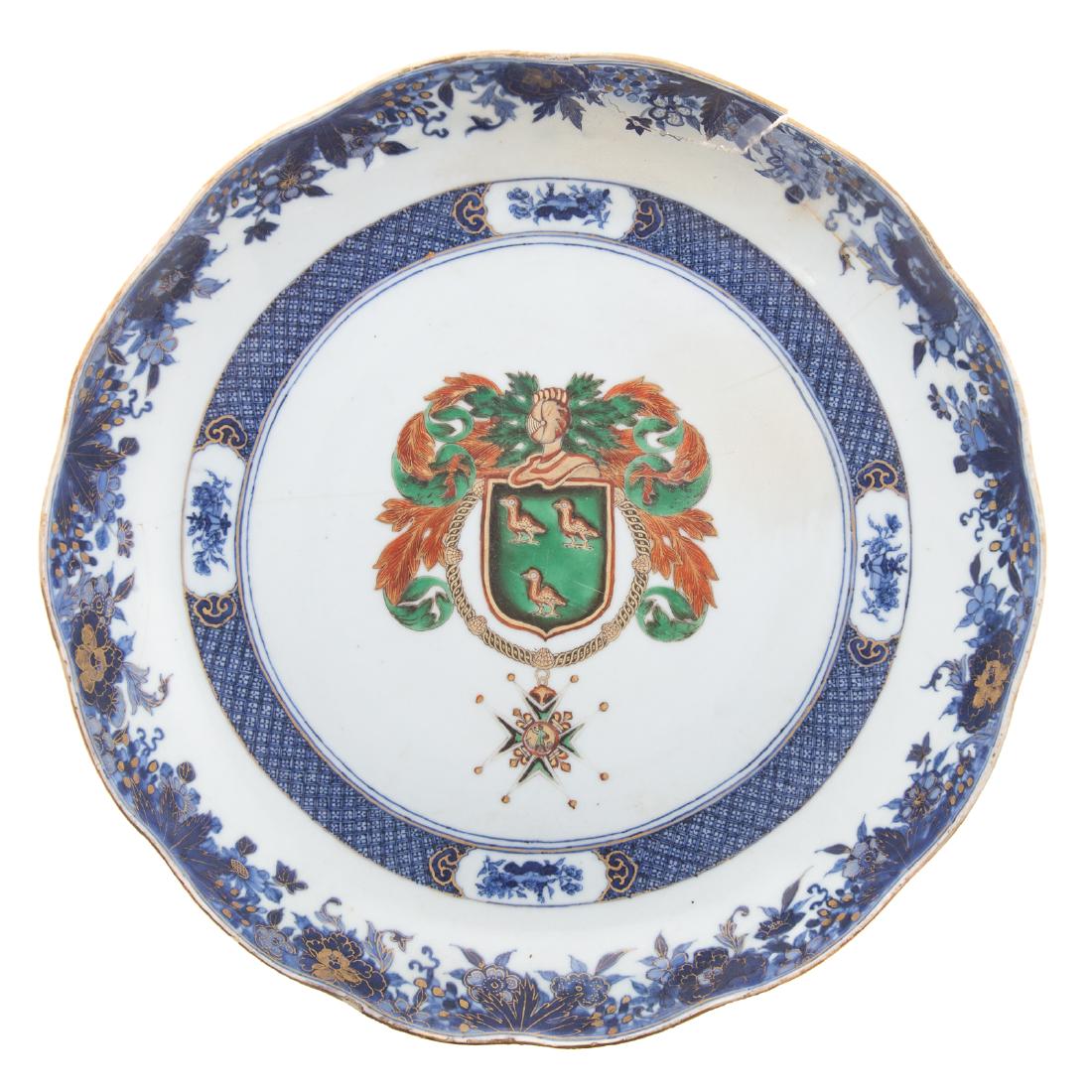 Chinese Export armorial bowl (1 of 7)