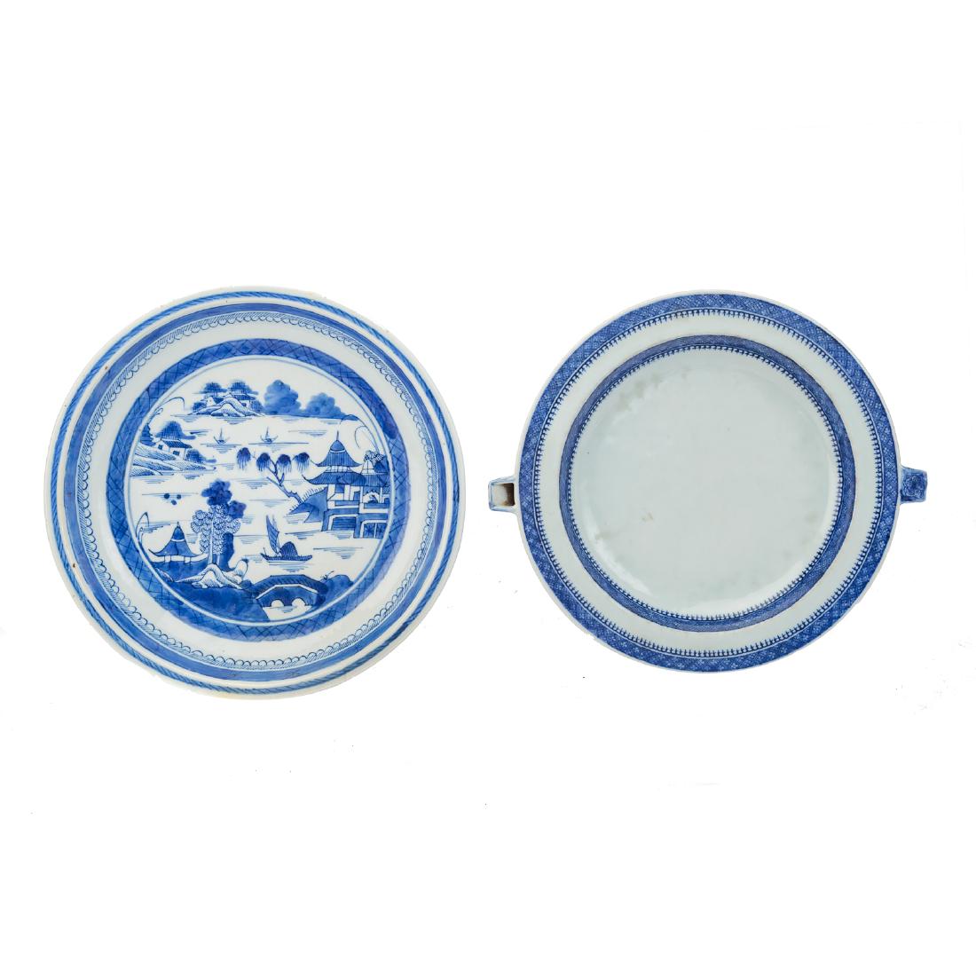 Two Chinese Export blue/white table articles (1 of 4)